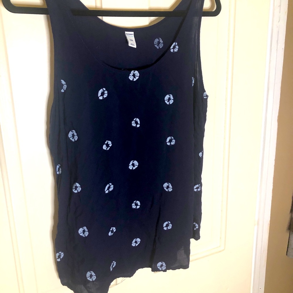 Abstract Printed Tank